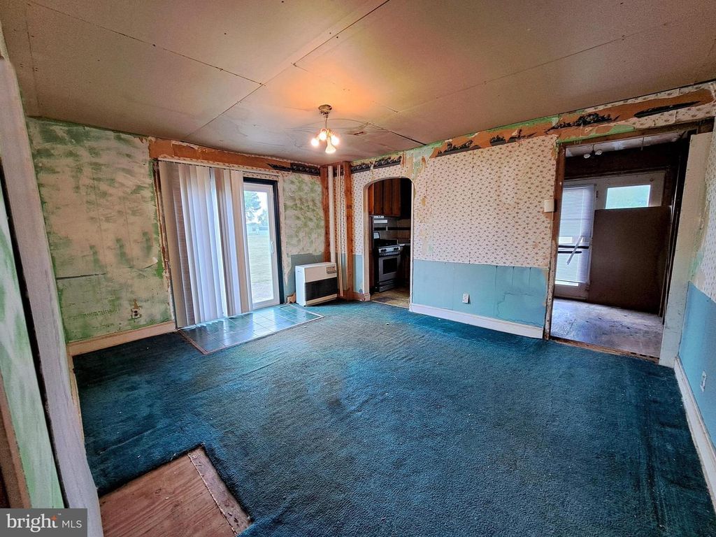 Image 6 of property listing at 2139 GROTON RD, Pocomoke City, MD 21851