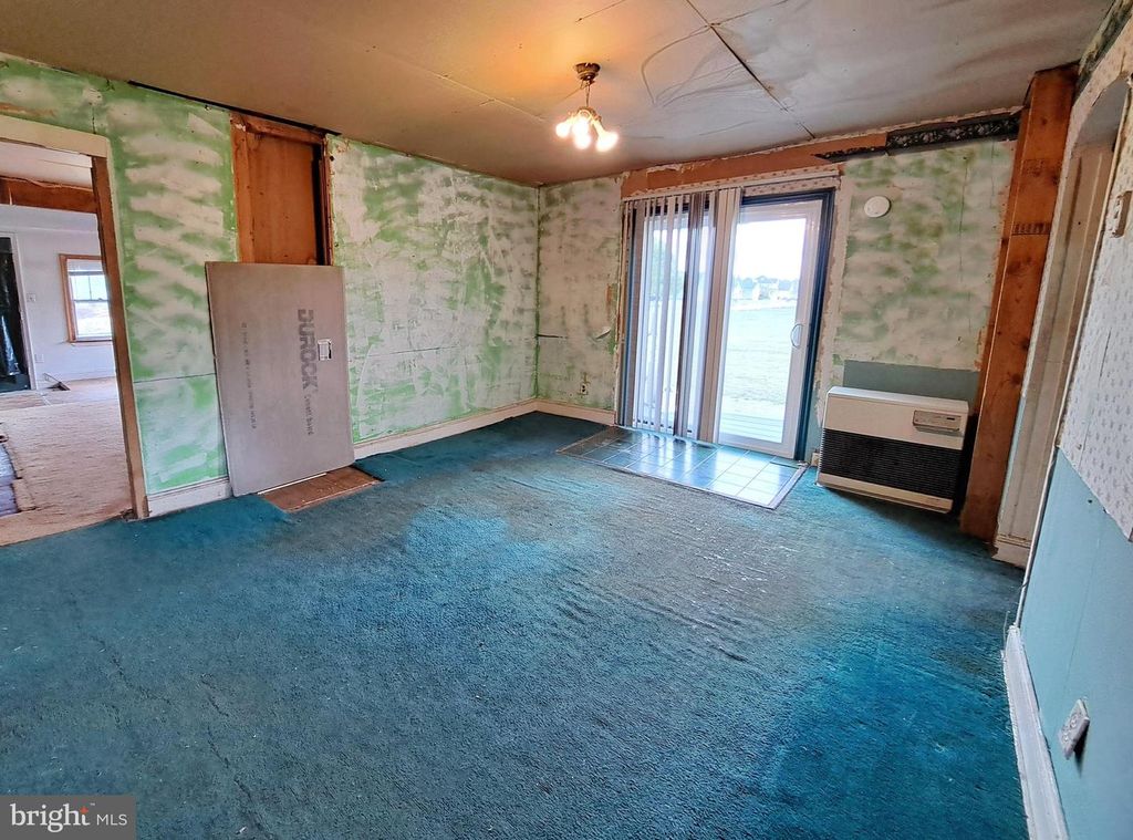 Image 7 of property listing at 2139 GROTON RD, Pocomoke City, MD 21851