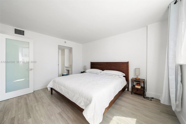 345 Ocean Drive 610, Miami Beach, FL 33139