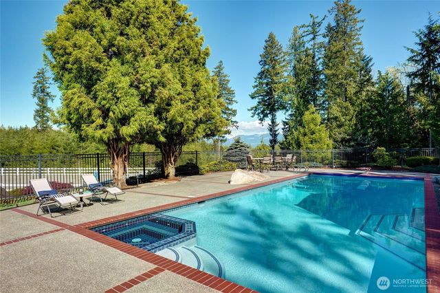 29016 SE 45th Street, Fall City, WA 98024