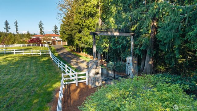 29016 SE 45th Street, Fall City, WA 98024