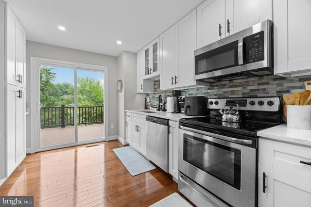 829 LAKE SHORE DR, Bowie, MD 20721