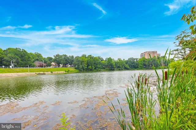 829 LAKE SHORE DR, Bowie, MD 20721