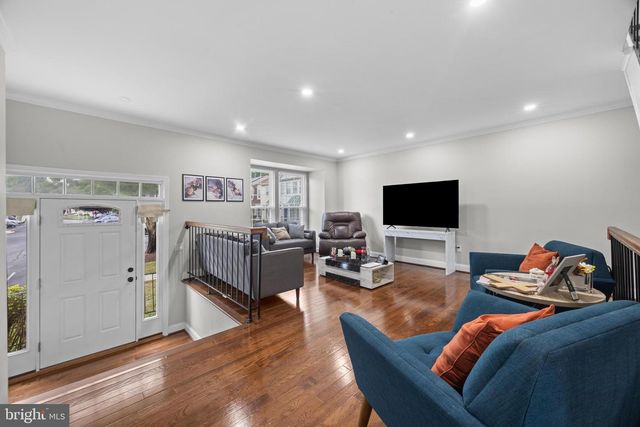 829 LAKE SHORE DR, Bowie, MD 20721