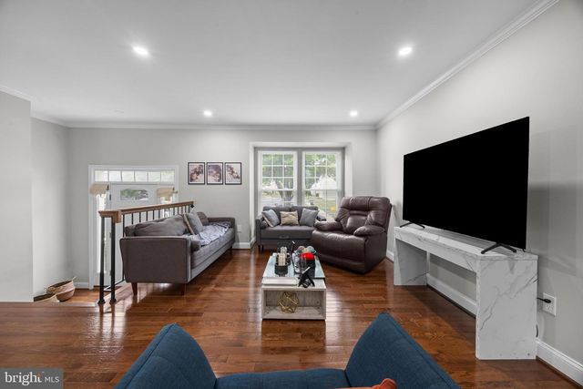 829 LAKE SHORE DR, Bowie, MD 20721