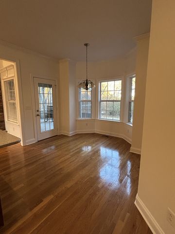 5120 MacArthur Ave, Murfreesboro, TN 37129