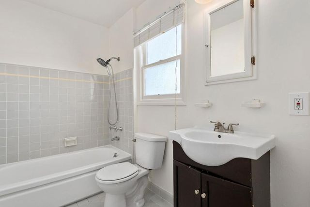 234 Madison Avenue, Redwood City, CA 94061