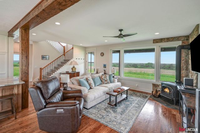 1015 County Road E Road, Palmyra, NE 68418