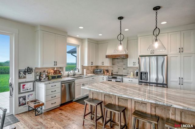 1015 County Road E Road, Palmyra, NE 68418