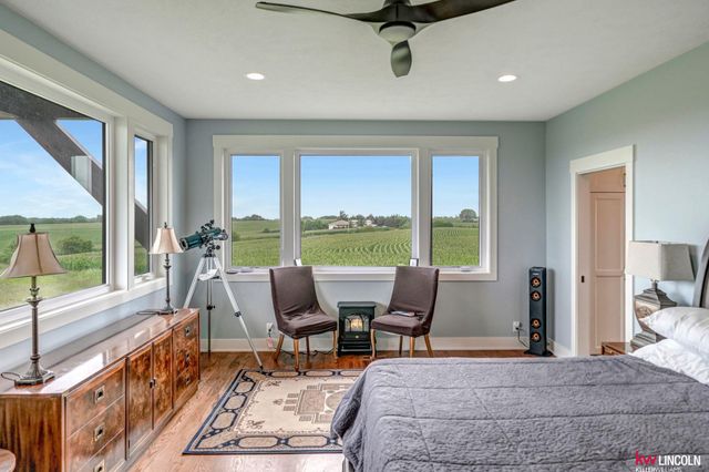 1015 County Road E Road, Palmyra, NE 68418