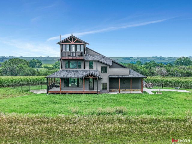 1015 County Road E Road, Palmyra, NE 68418