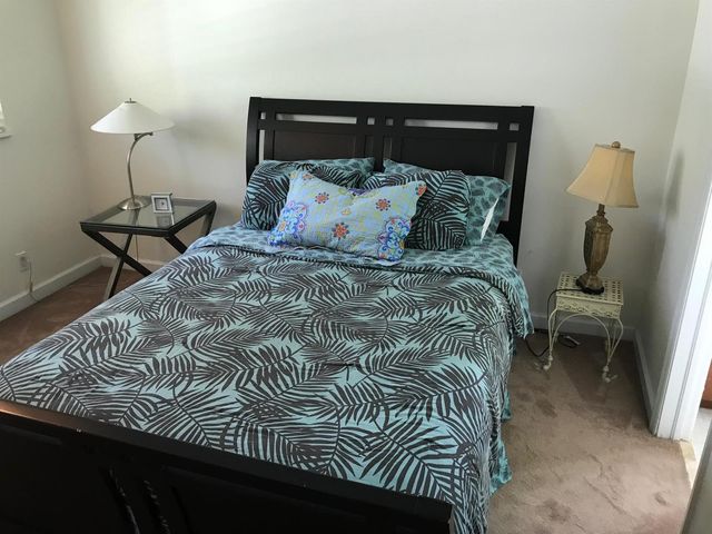 621 E Woolbright Road 202, Boynton Beach, FL 33435
