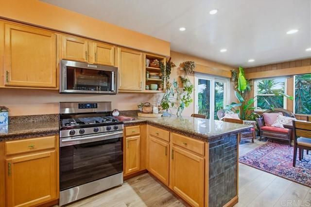 5484 Redding Road, San Diego, CA 92115