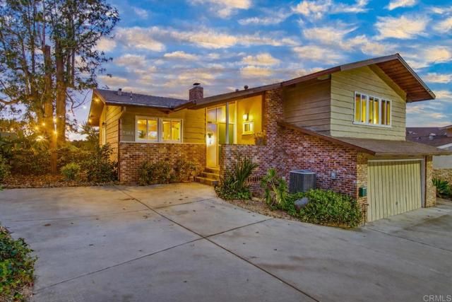 5484 Redding Road, San Diego, CA 92115