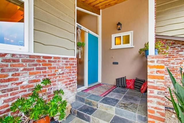 5484 Redding Road, San Diego, CA 92115