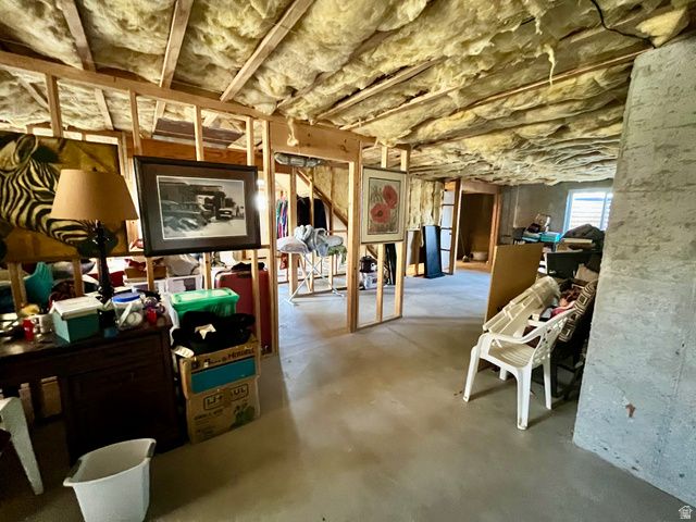 2581 W 1890 N, Clinton, UT 84015