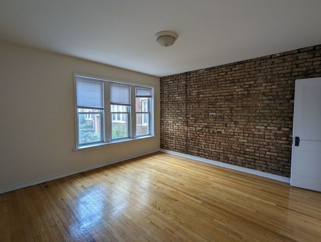 3040 W Wellington Street 3, Chicago, IL 60618