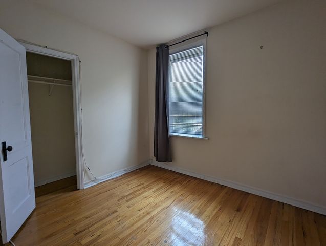 3040 W Wellington Street 3, Chicago, IL 60618