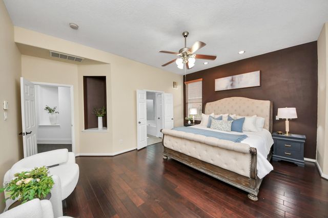 11003 Leigh Woods Drive, Cypress, TX 77433