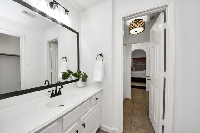 11003 Leigh Woods Drive, Cypress, TX 77433