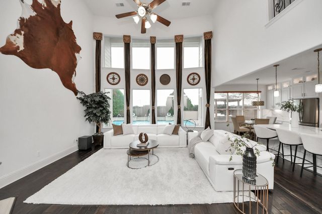 11003 Leigh Woods Drive, Cypress, TX 77433