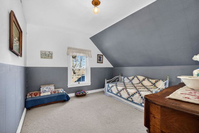 7805 Jersey Ridge Road, Davenport, IA 52807