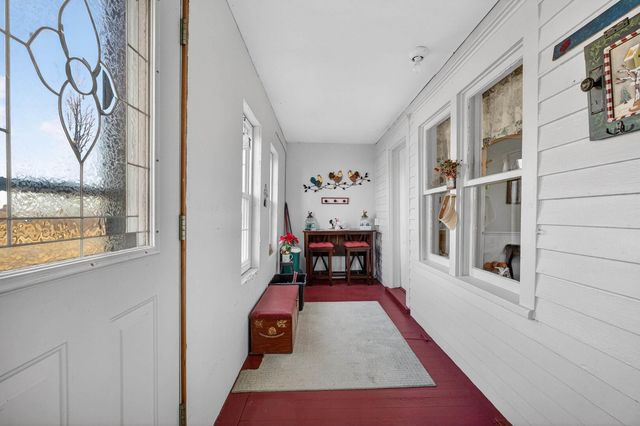 7805 Jersey Ridge Road, Davenport, IA 52807