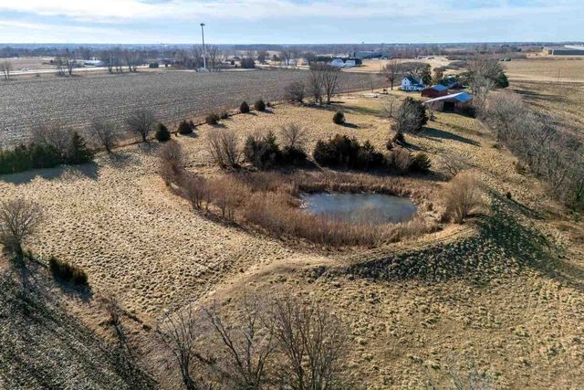 7805 Jersey Ridge Road, Davenport, IA 52807