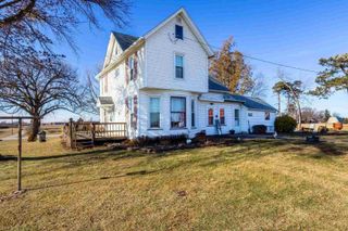 7805 Jersey Ridge Road, Davenport, IA 52807