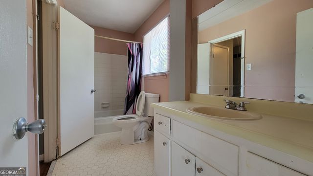 6020 Cristie Drive, Ellenwood, GA 30294
