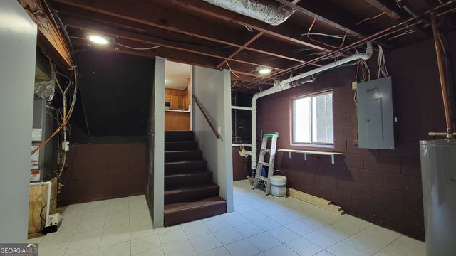 6020 Cristie Drive, Ellenwood, GA 30294