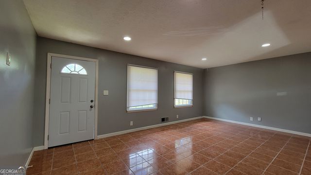 6020 Cristie Drive, Ellenwood, GA 30294