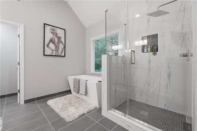 682 Montglade Court, Suwanee, GA 30024