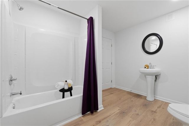 682 Montglade Court, Suwanee, GA 30024