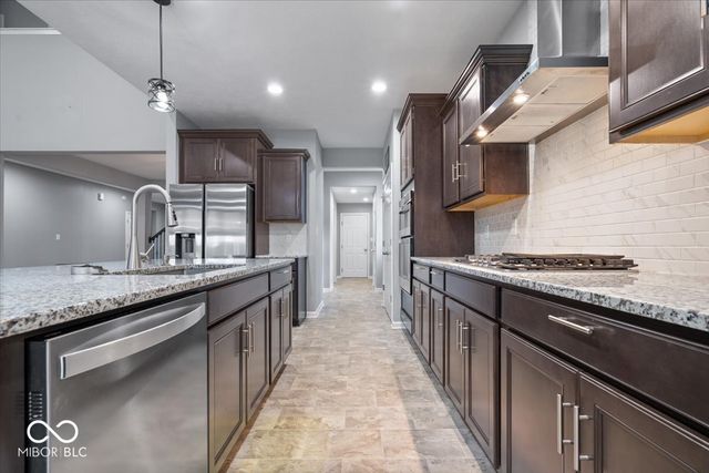 15803 W Rail Drive, Westfield, IN 46074