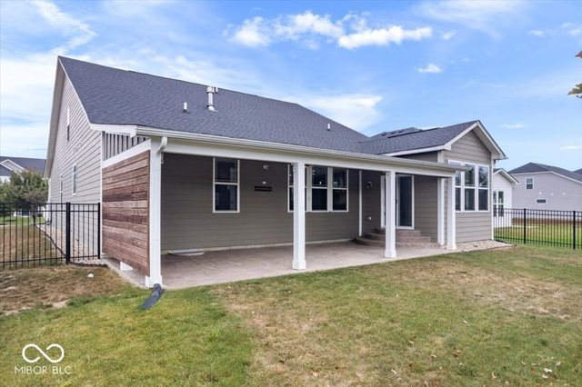 15803 W Rail Drive, Westfield, IN 46074