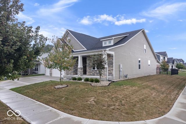 15803 W Rail Drive, Westfield, IN 46074