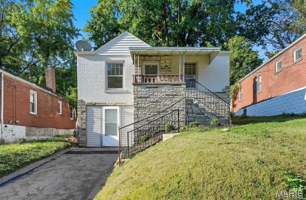 7138 Garesche Avenue, Jennings, MO 63136