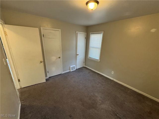 795 E 260th Street, Euclid, OH 44132