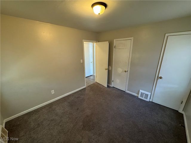 795 E 260th Street, Euclid, OH 44132