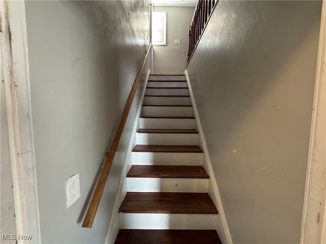 795 E 260th Street, Euclid, OH 44132