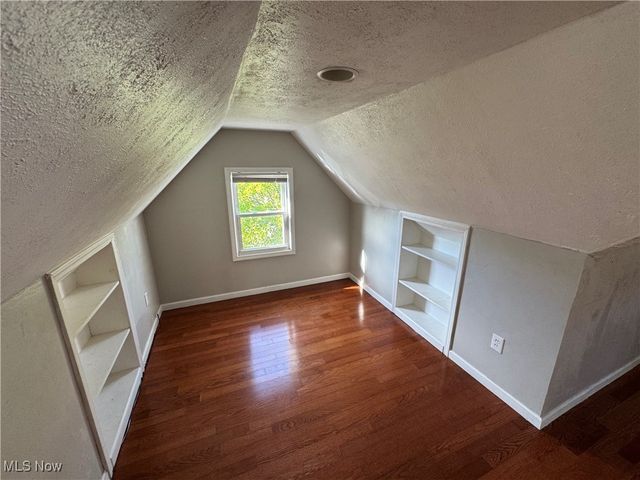 795 E 260th Street, Euclid, OH 44132