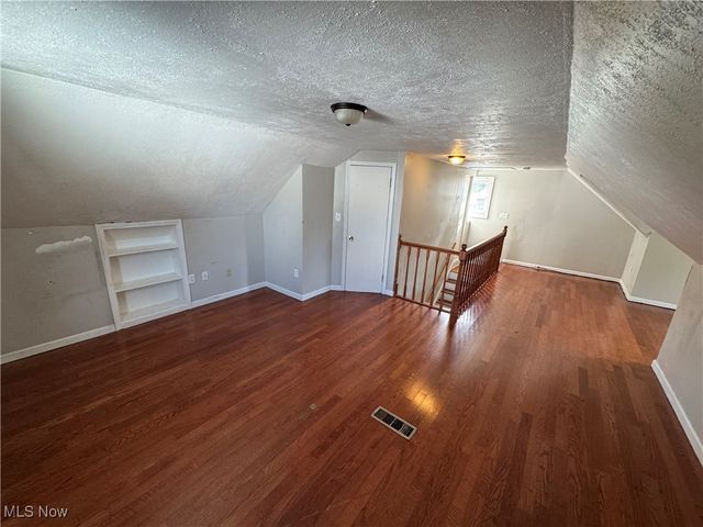 795 E 260th Street, Euclid, OH 44132