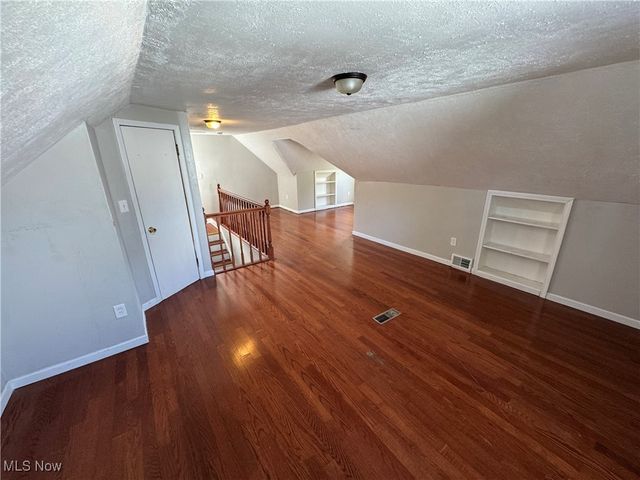 795 E 260th Street, Euclid, OH 44132