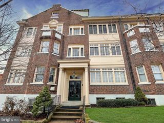 700 PRINCE EDWARD ST #2, Fredericksburg, VA 22401