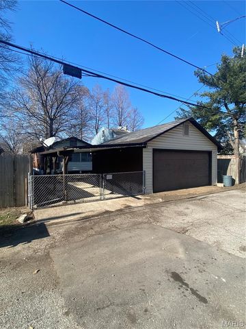 7132 Vermont Avenue, St Louis, MO 63111