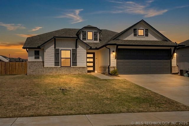 7303 E 89th Street, Owasso, OK 74055
