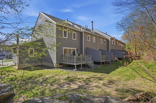 31 Blithewood Avenue 701, Worcester, MA 01604