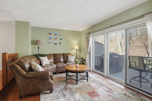 31 Blithewood Avenue 701, Worcester, MA 01604