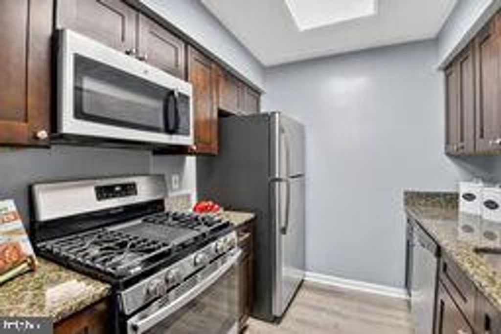 8931 TOWN CENTER CIR #6-210, Upper Marlboro, MD 20774
